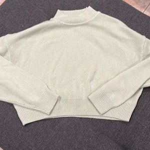 Small cropped sweaters